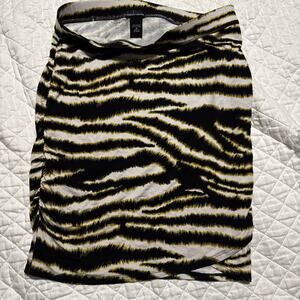 moda international skirt Size M